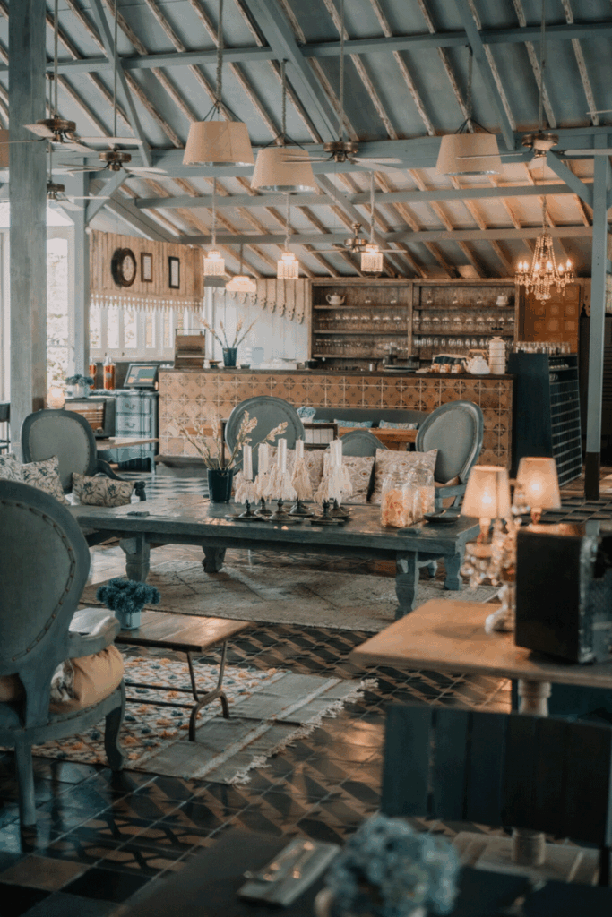 Balique Restaurant Interior